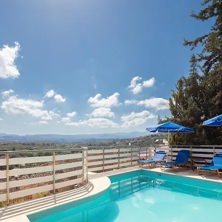 Bezari Pool